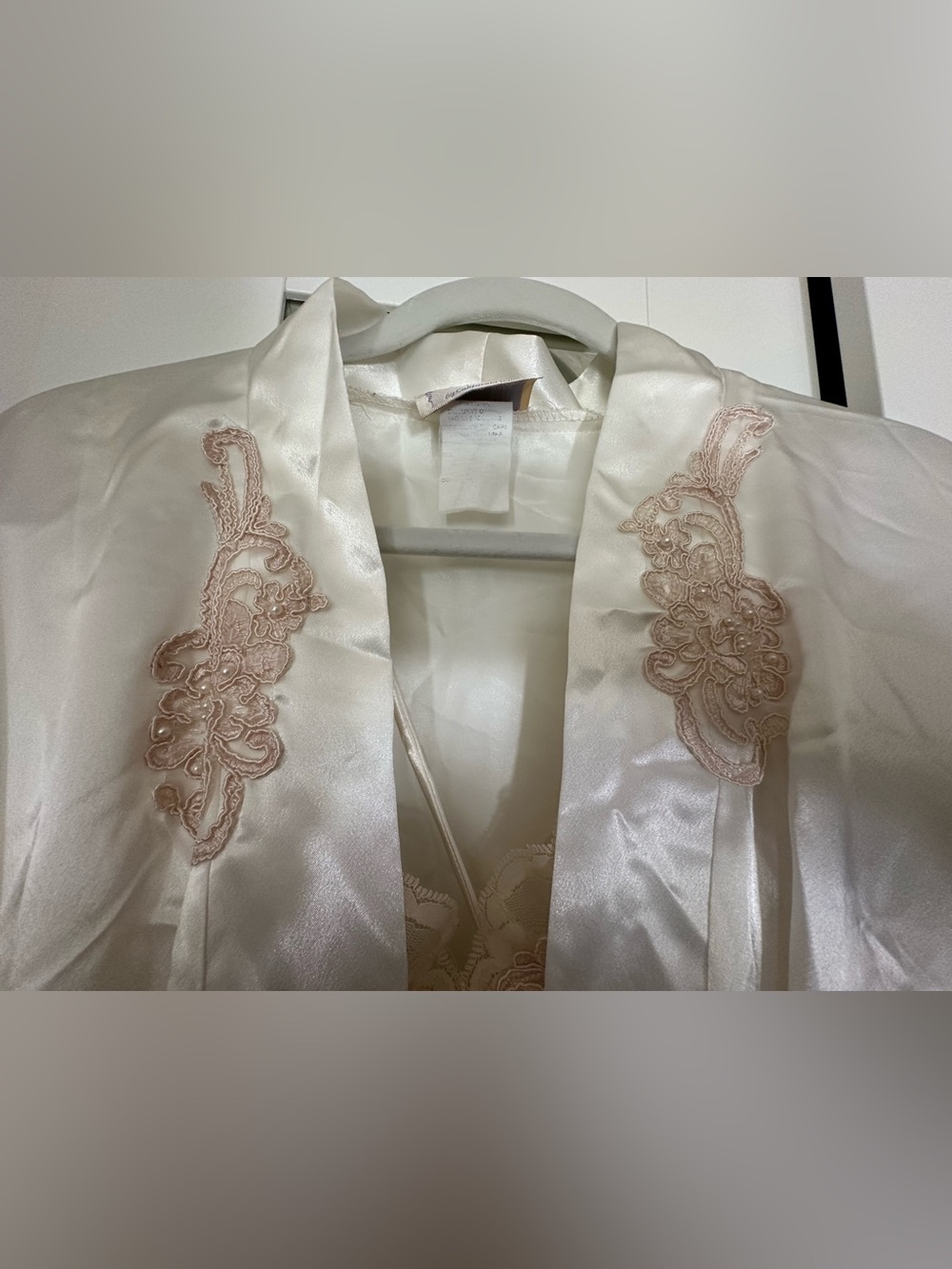Vintage. Beautiful 3-piece bridal nightgown set from the 90s. - Picture 3 of 14